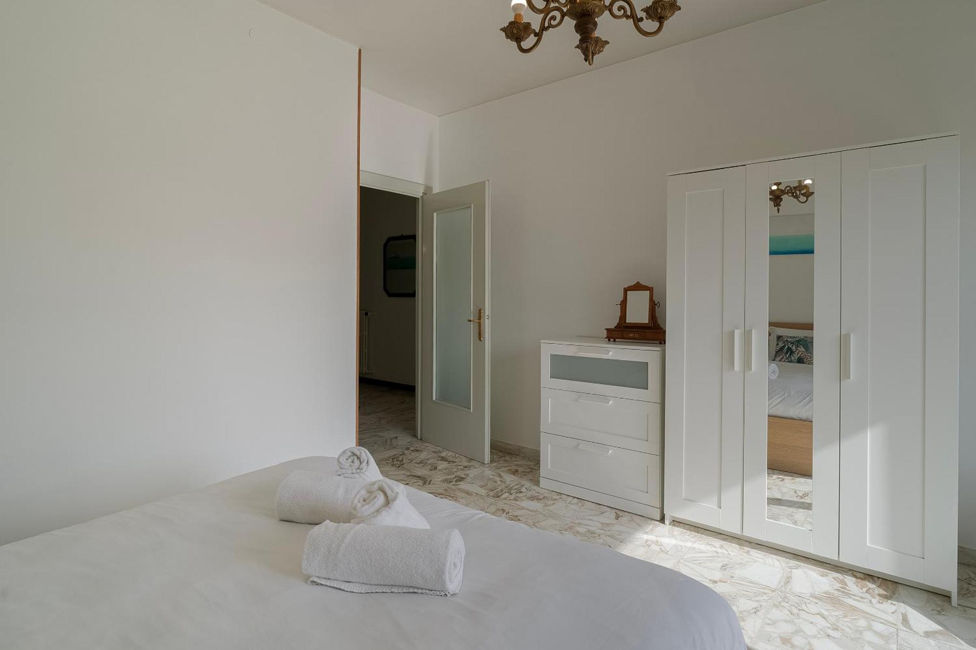 Casa Silvia - Central - Terrace - Wifi Bordighera Ngoại thất bức ảnh