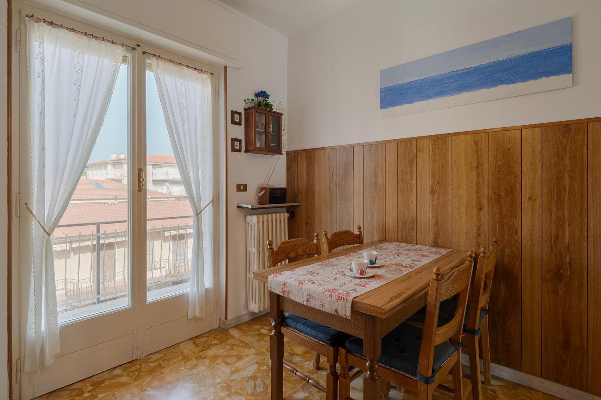Casa Silvia - Central - Terrace - Wifi Bordighera Ngoại thất bức ảnh